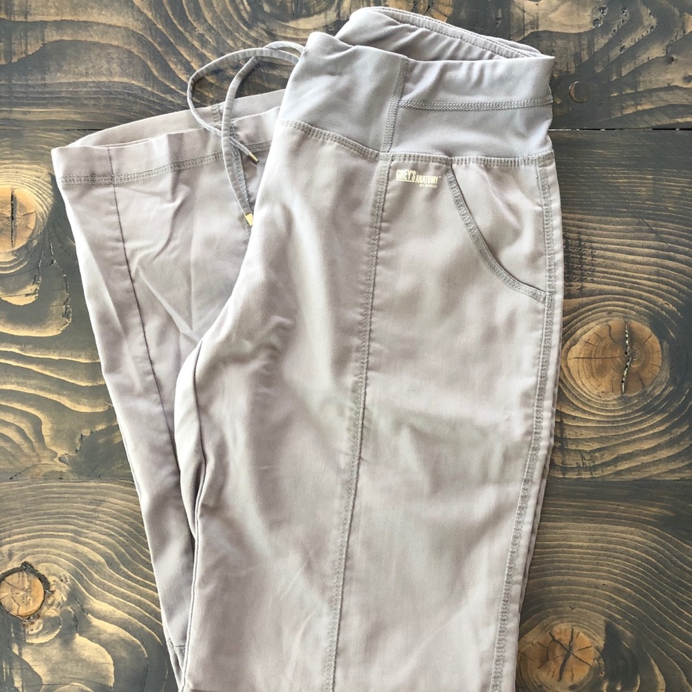 Scrub pants